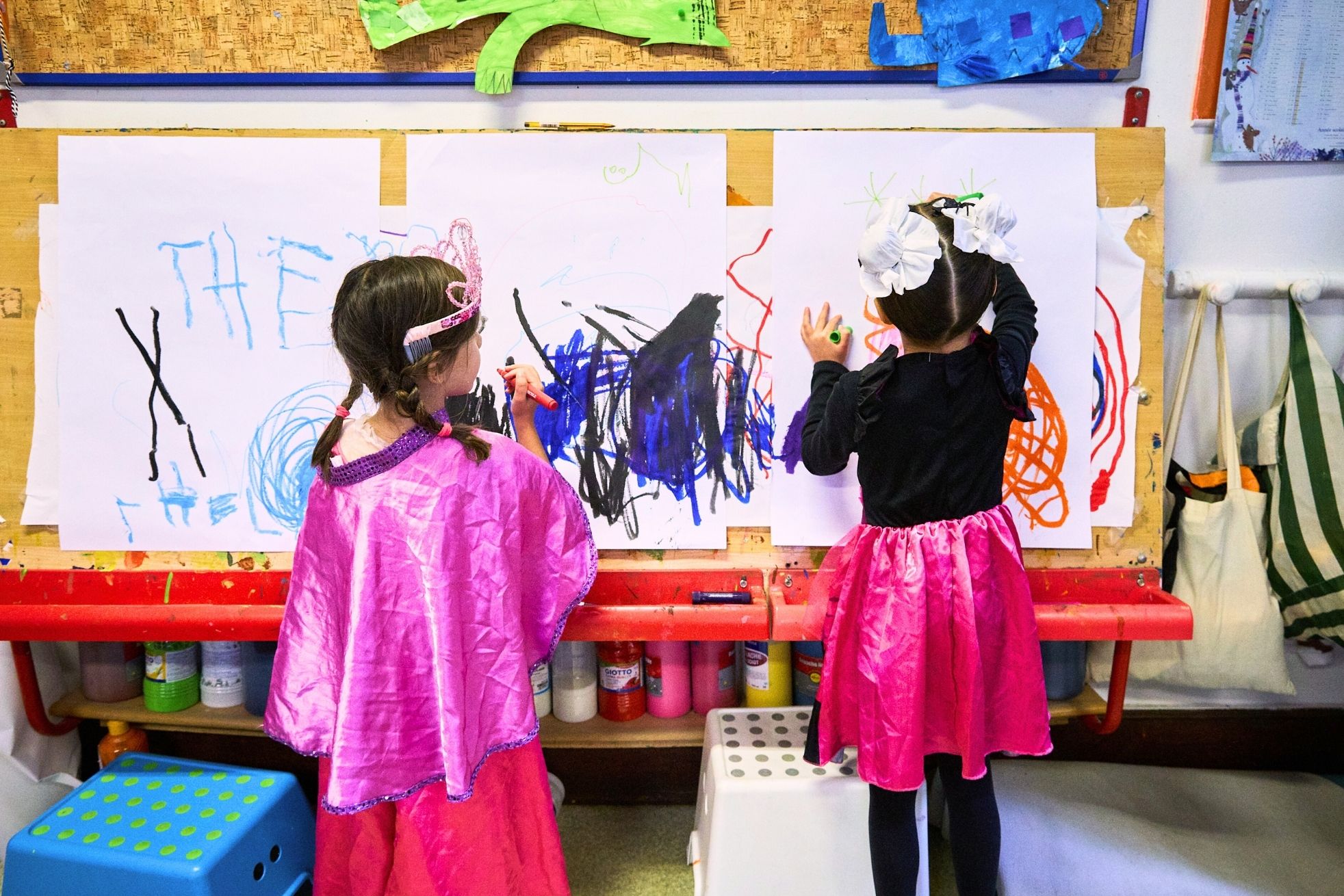 Activités artistiques maternelle bilingue Paris - Lennen Bilingual School